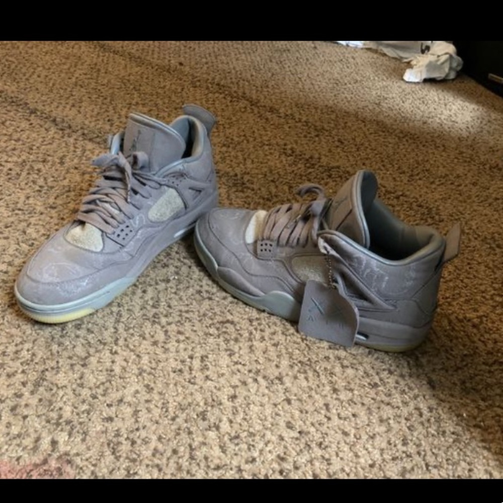 Air Jordan: “Kaw” 4’s